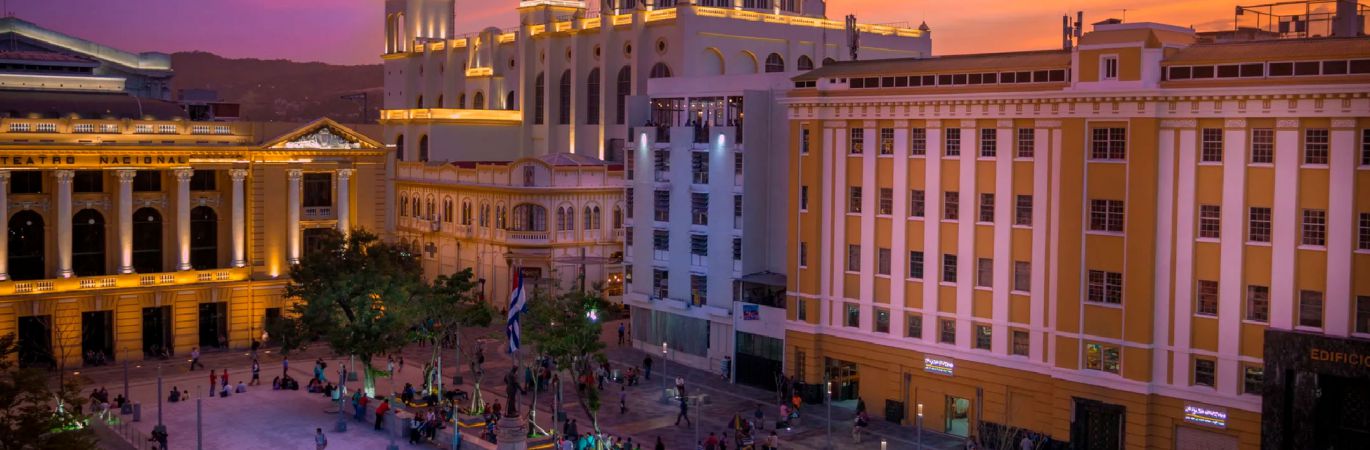 Viajar desde El Salvador desde El Salvador